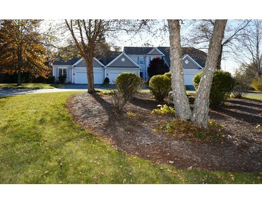 Property Photo:  7 Clipper Circle 7  MA 02050 