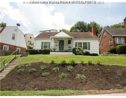 Property Photo:  967 Mathews Ave Avenue  WV 25302 