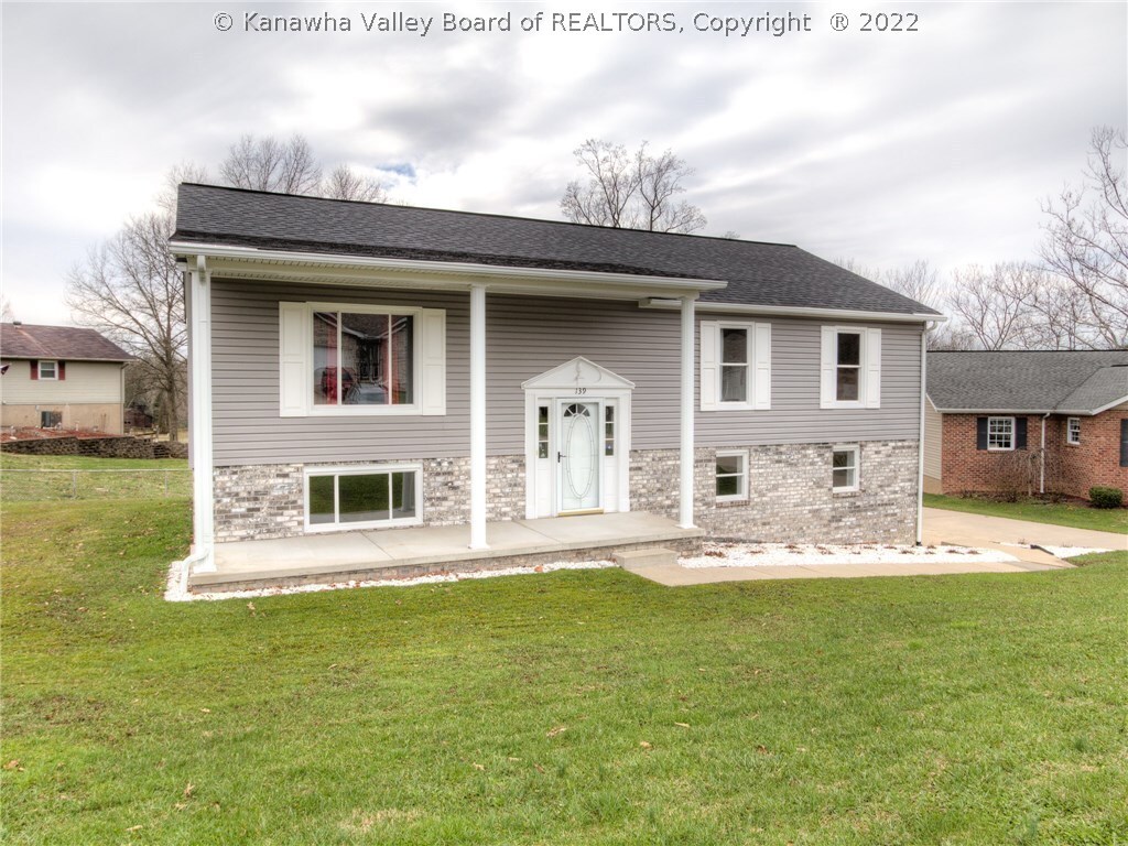 Property Photo: 139 Fountain Way WV 25560