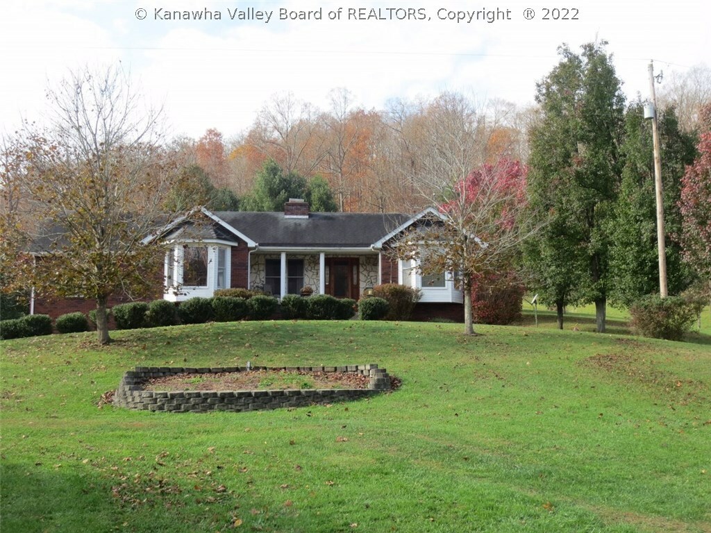 Property Photo: 74 Lakeview Drive WV 25213