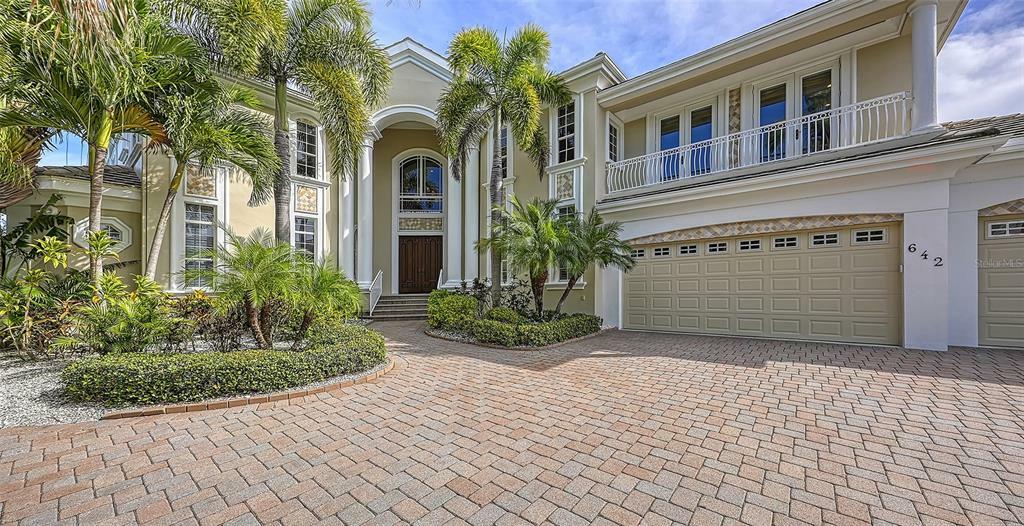 Property Photo: 642 Ranger Lane FL 34228