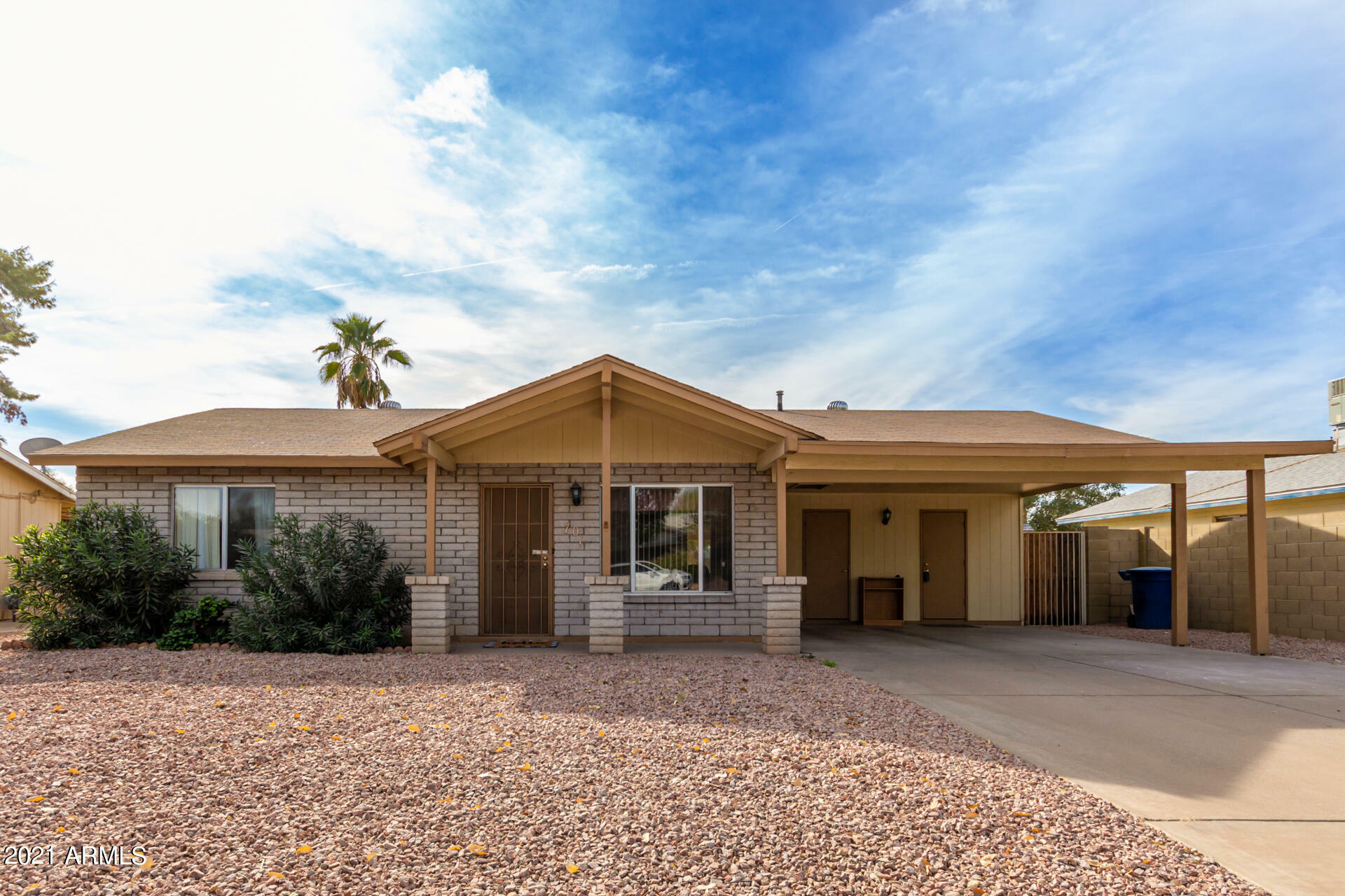 Property Photo:  701 E Sesame Street  AZ 85283 