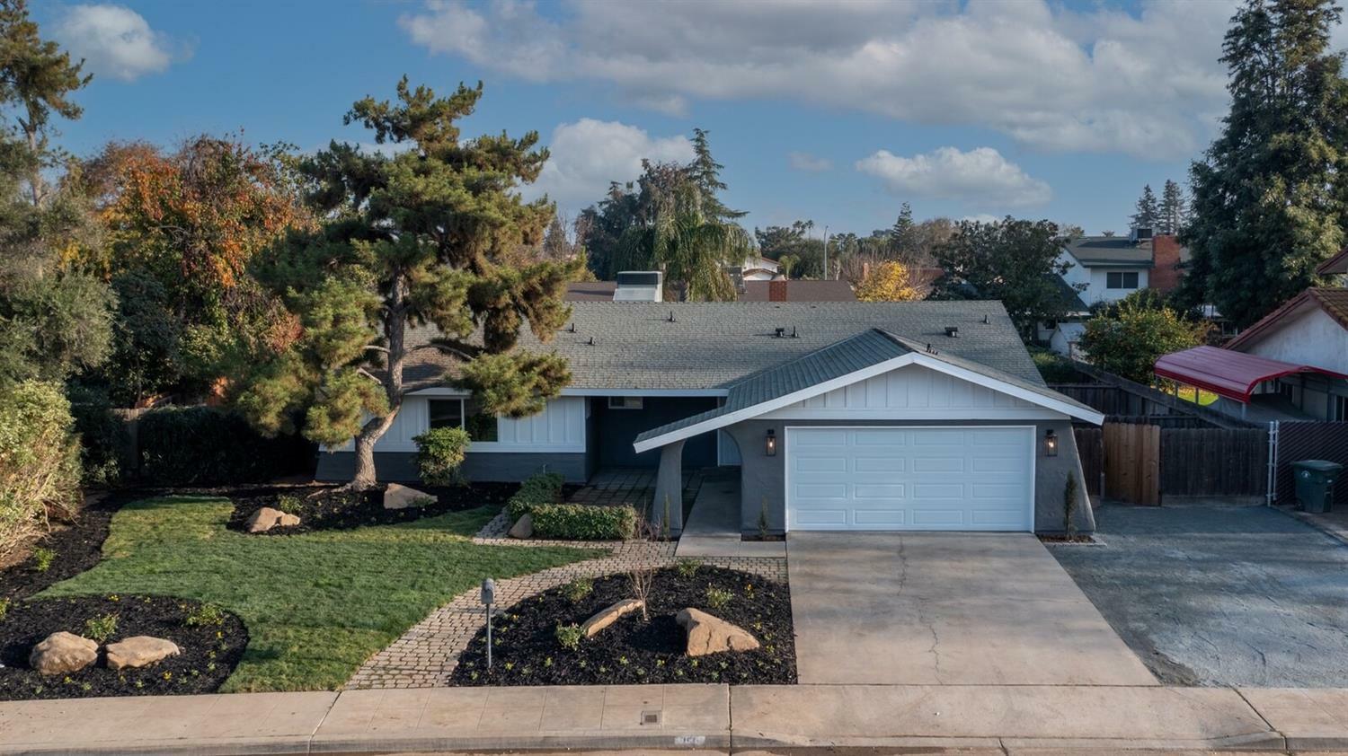 151 N Terry Avenue  Clovis CA 93612 photo