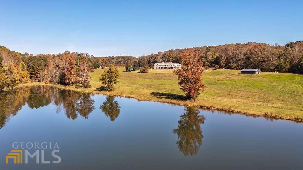 Property Photo: 230 Morton Farm Lane GA 30605