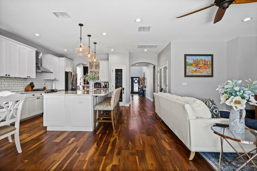 Property Photo: 4874 W Breeze Circle FL 34683