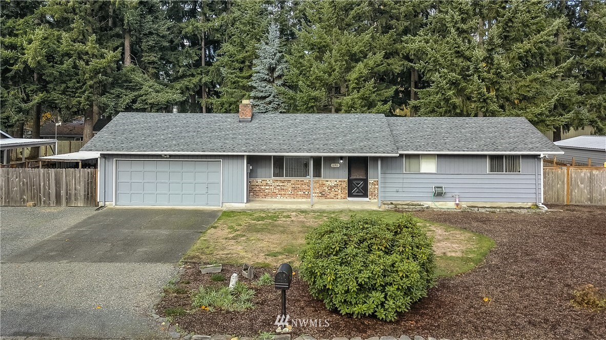 Property Photo: 11911 149th Street E WA 98374