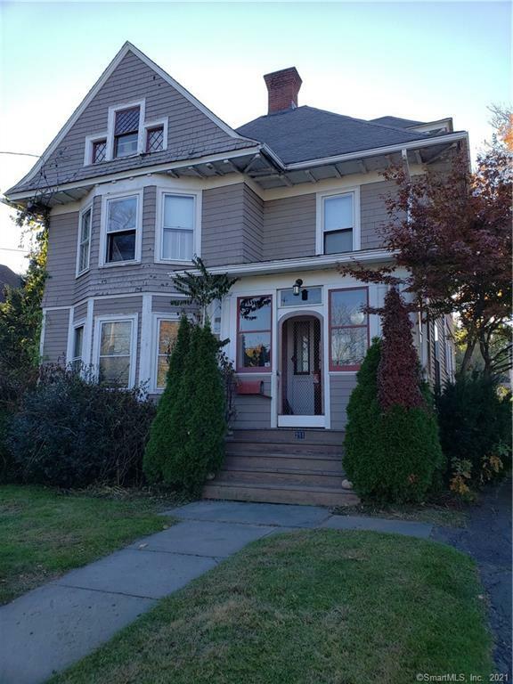 261 Hartford Avenue  Wethersfield CT 06109 photo