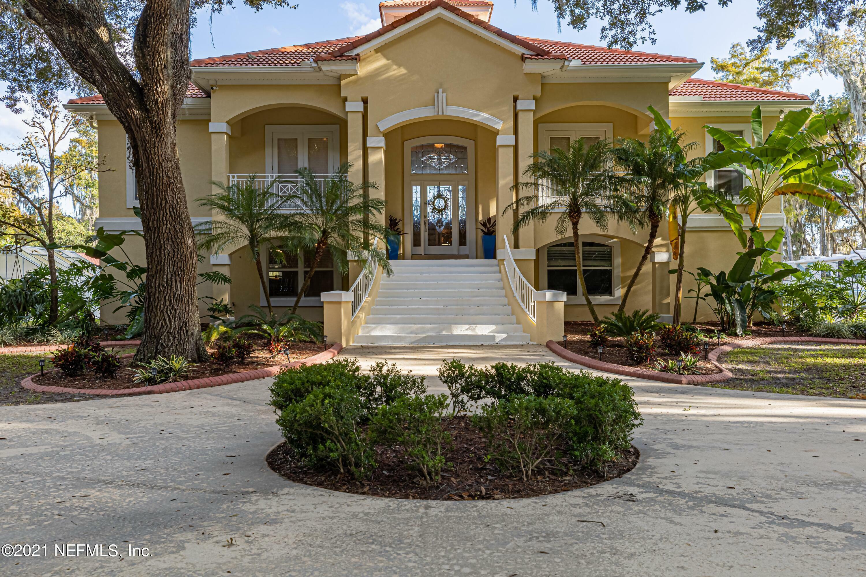 Property Photo:  8535 Florence Cove Road  FL 32092 