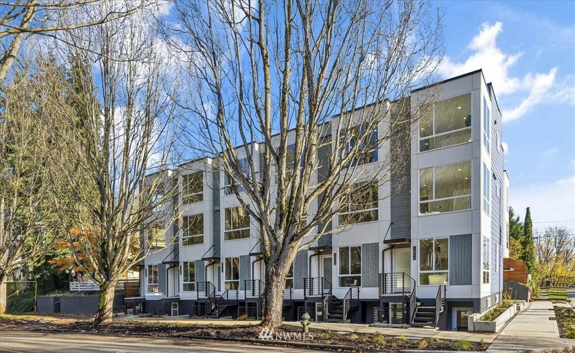 Property Photo: 1818 15th Avenue S WA 98144