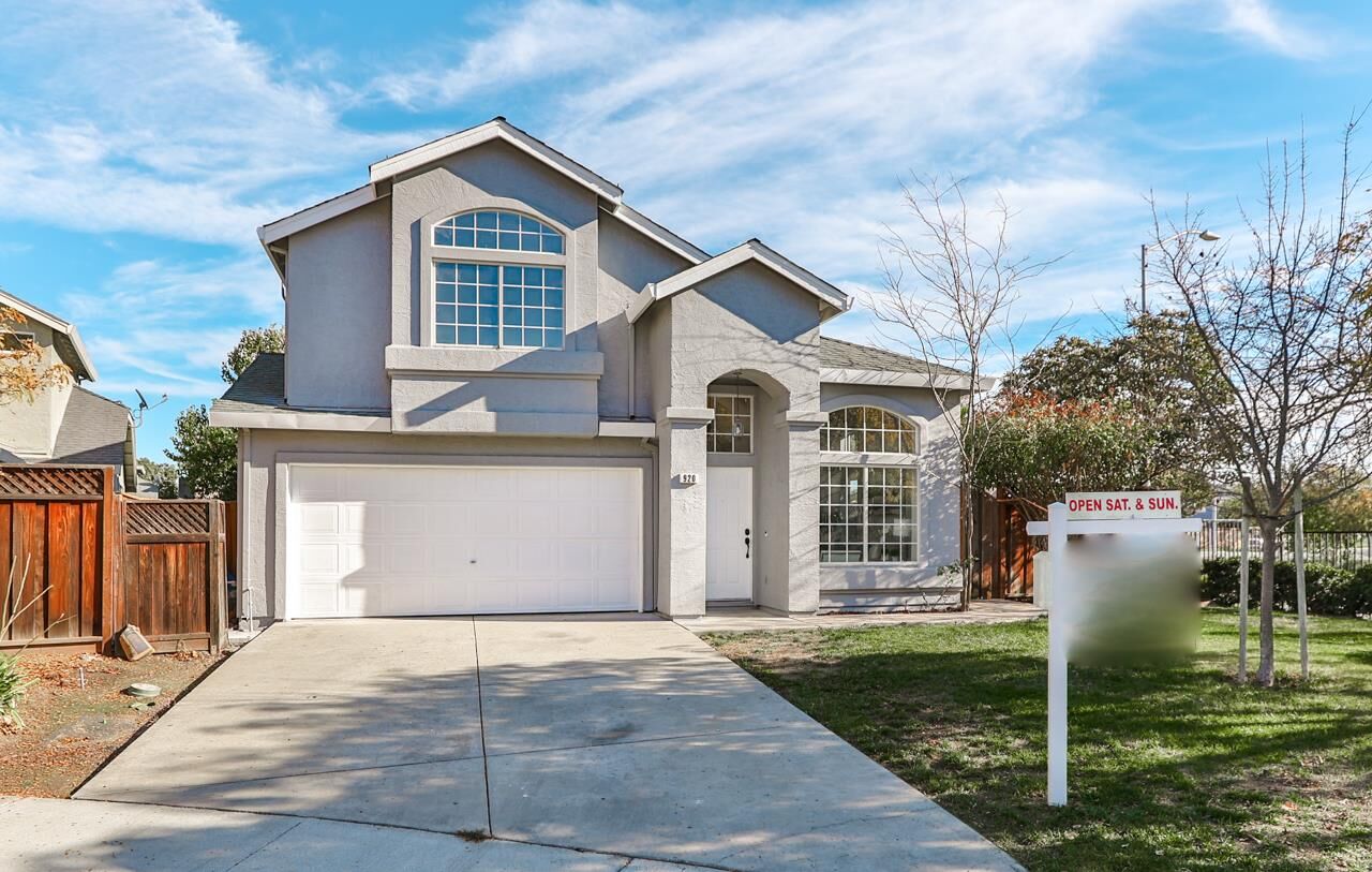 Property Photo: 920 Summerhill Circle CA 95020