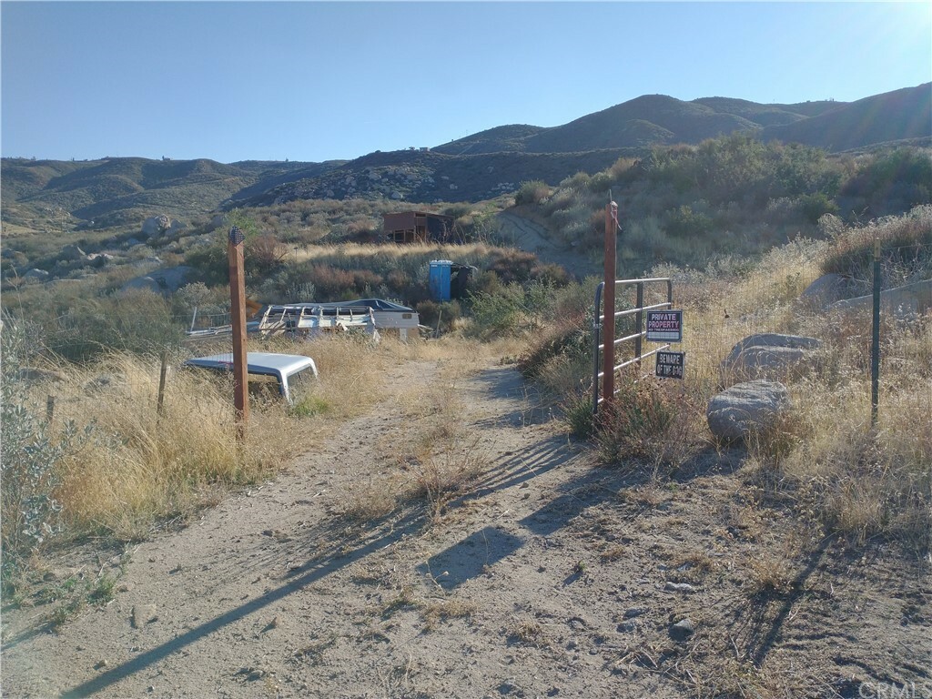 Property Photo:  0 Peak View Rd  CA 92220 