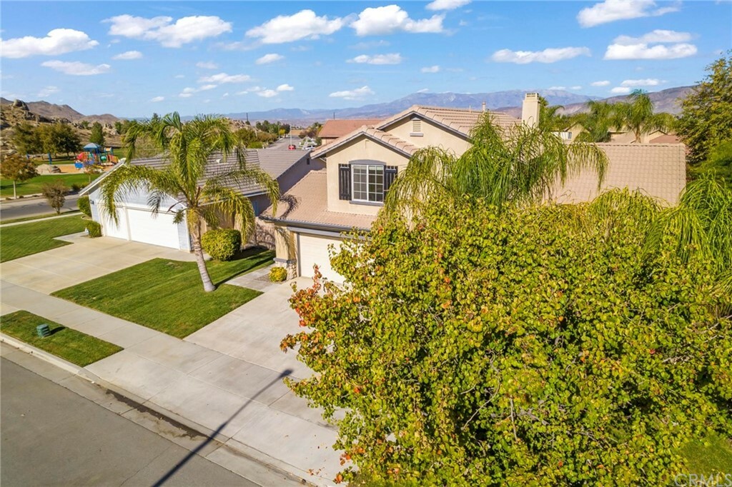 Property Photo: 5180 Inglestone Drive CA 92545