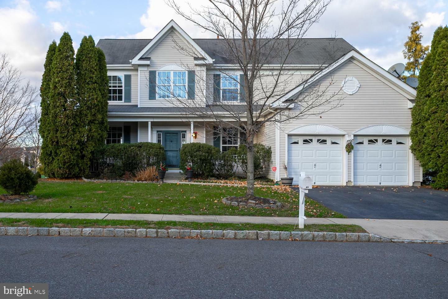 Property Photo:  51 Birmingham Drive  NJ 08022 