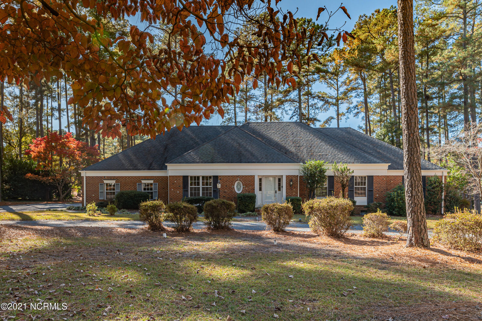 Property Photo:  7 Deer Track Road  NC 27281 