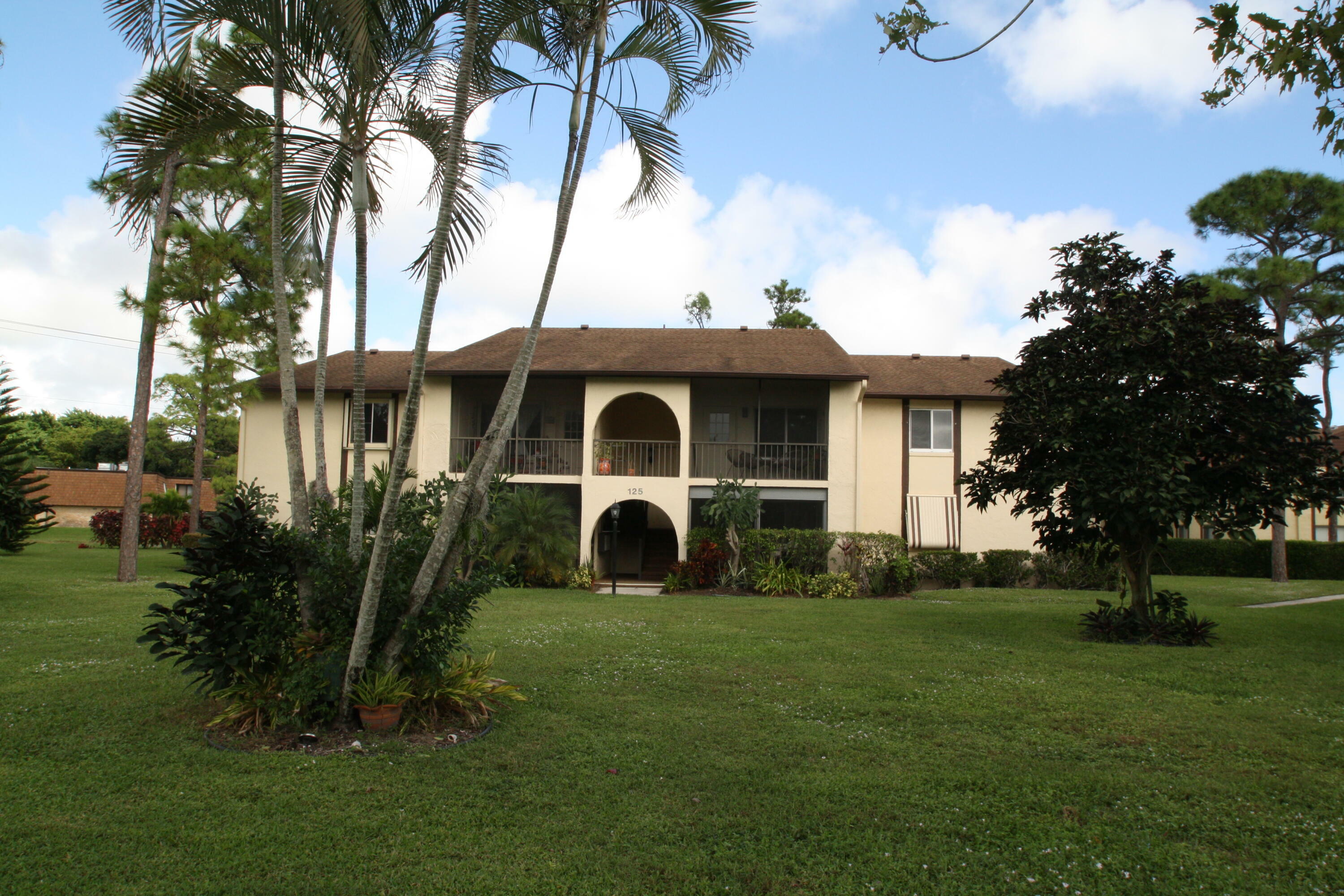 Property Photo: 125 Lake Pine Circle C-2 FL 33463