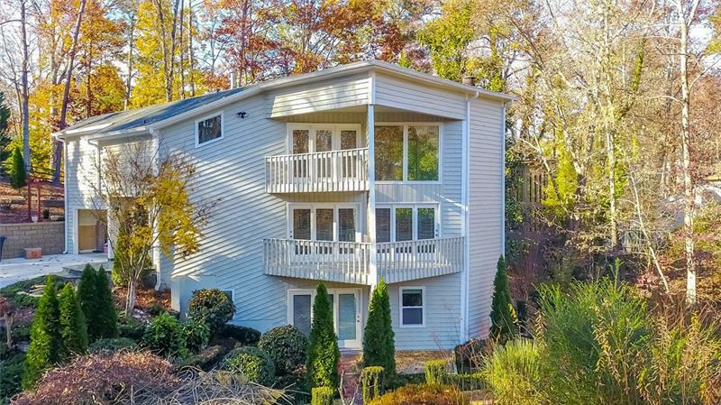 Property Photo: 4951 Karls Gate Drive GA 30068