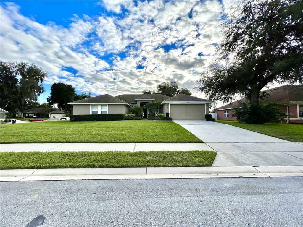 Property Photo:  6789 Ashbury Drive  FL 33809 