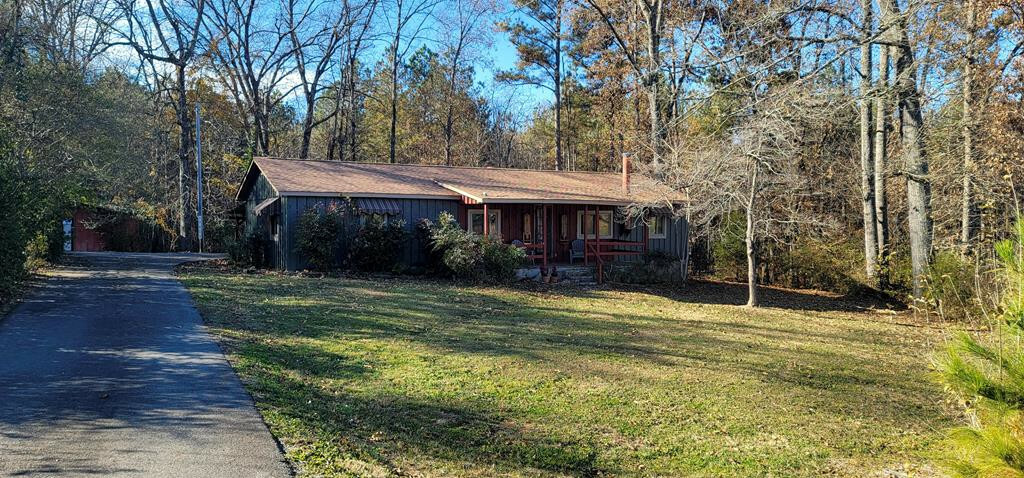 Property Photo: 2074 State Highway 30 TN 37303