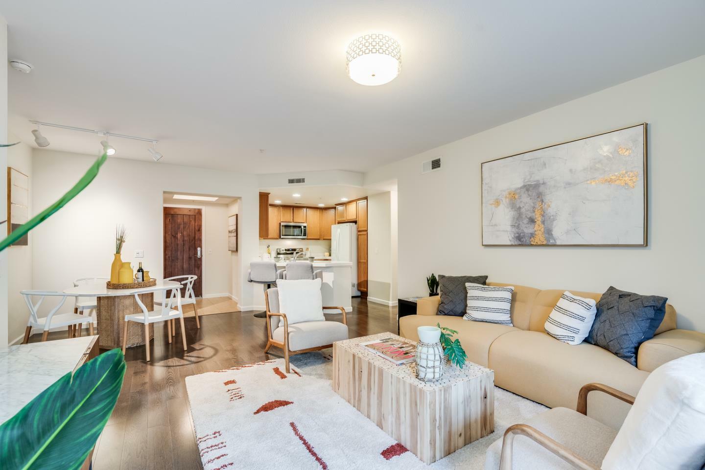 Property Photo: 809 Auzerais Avenue 357 CA 95126