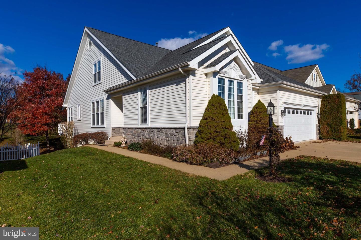 Property Photo: 13789 Charismatic Way VA 20155