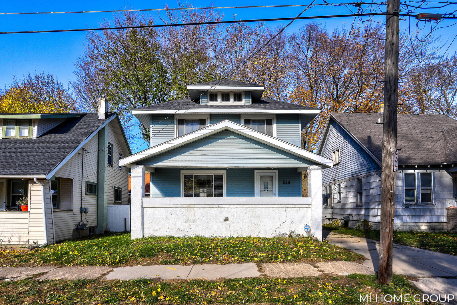 Property Photo:  235 Stewart Street SW  MI 49507 