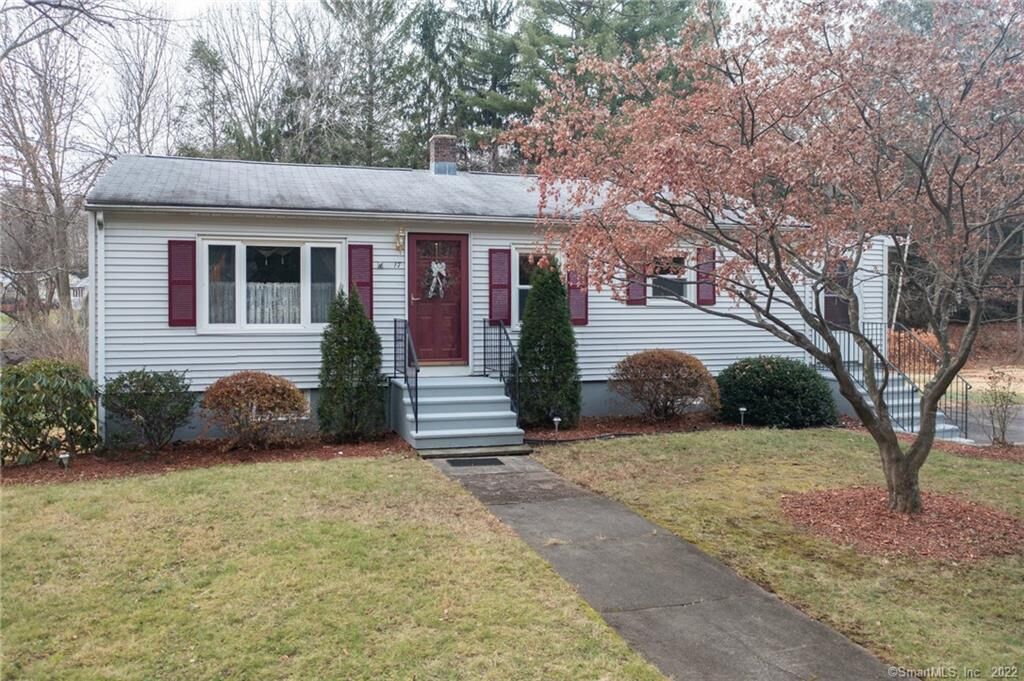 Property Photo: 17 Scovill Road CT 06716