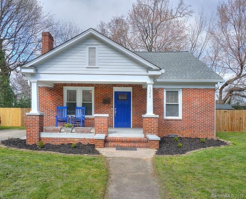 Property Photo:  1542 Wickford Place  NC 28203 