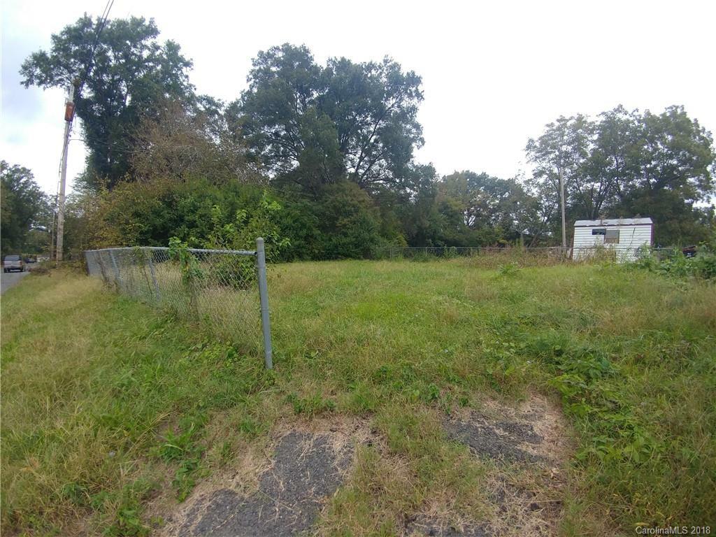 Property Photo:  961 Flint Street Ext  SC 29732 