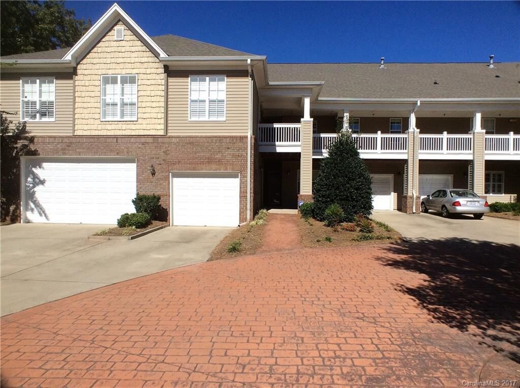 Property Photo: 8915 Rosalyn Glen Road NC 28031