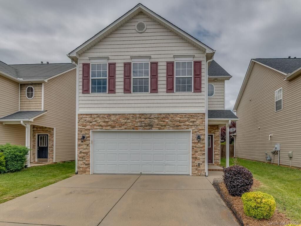 Property Photo: 20 Chowan Drive NC 28732