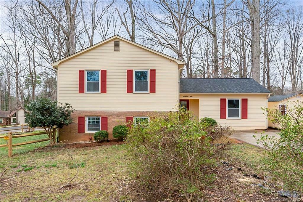 Property Photo:  4608 Oakwood Circle  NC 28056 