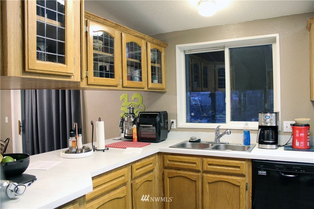 Property Photo: 3486 Marlette Place WA 98828