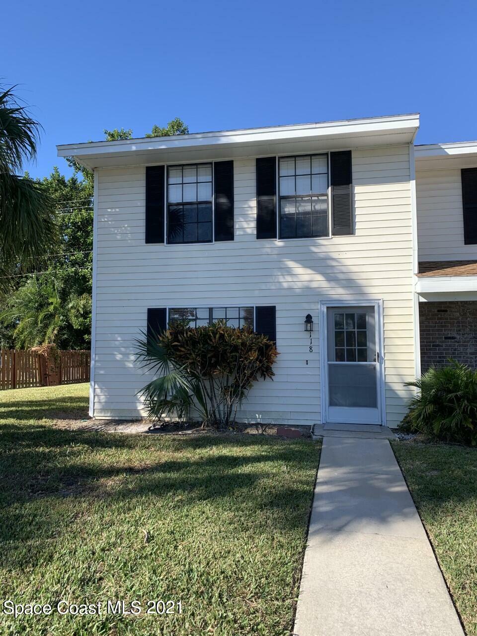 Property Photo:  3118 Manor Drive NE  FL 32905 