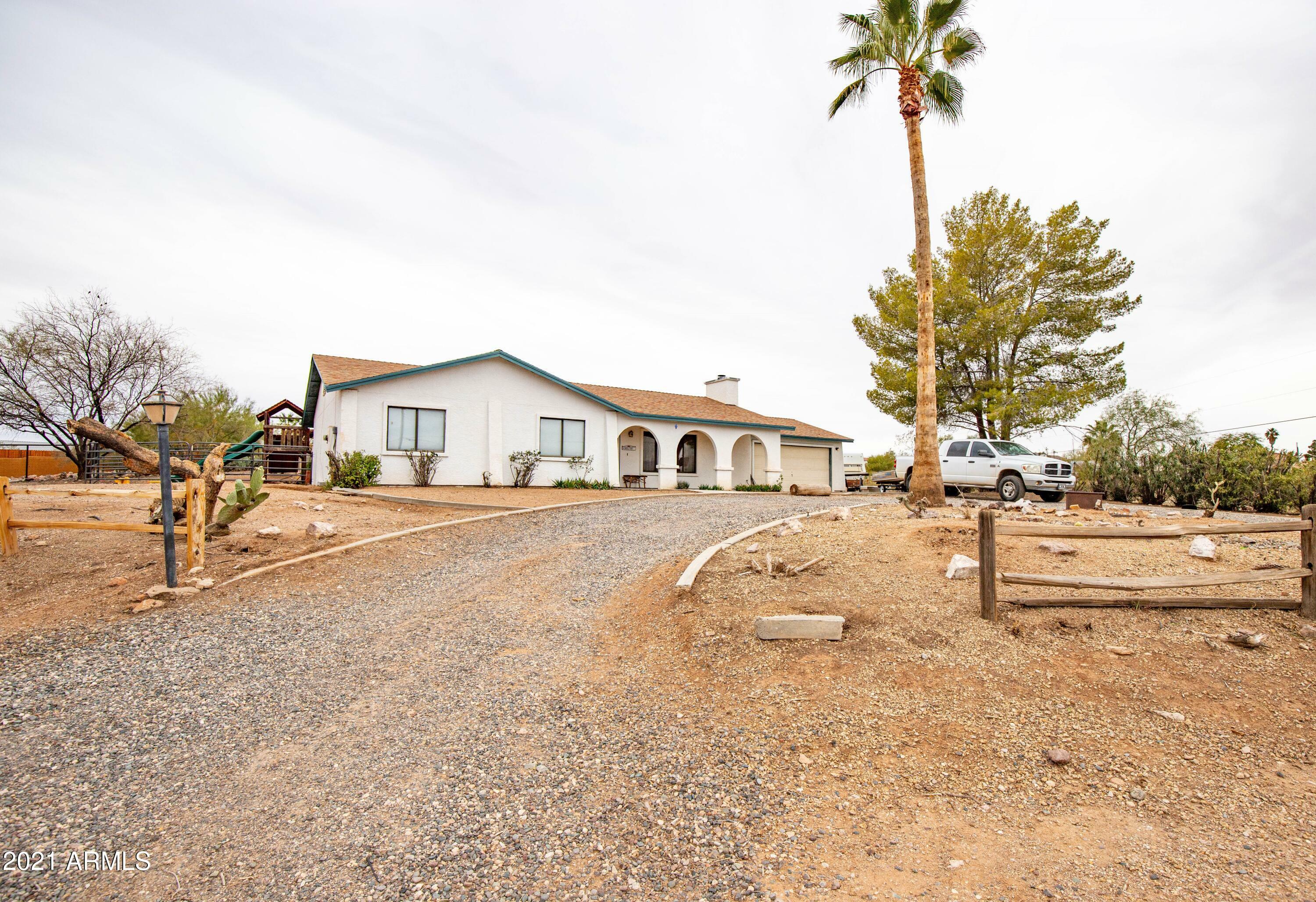 Property Photo:  870 S 333rd Avenue  AZ 85390 