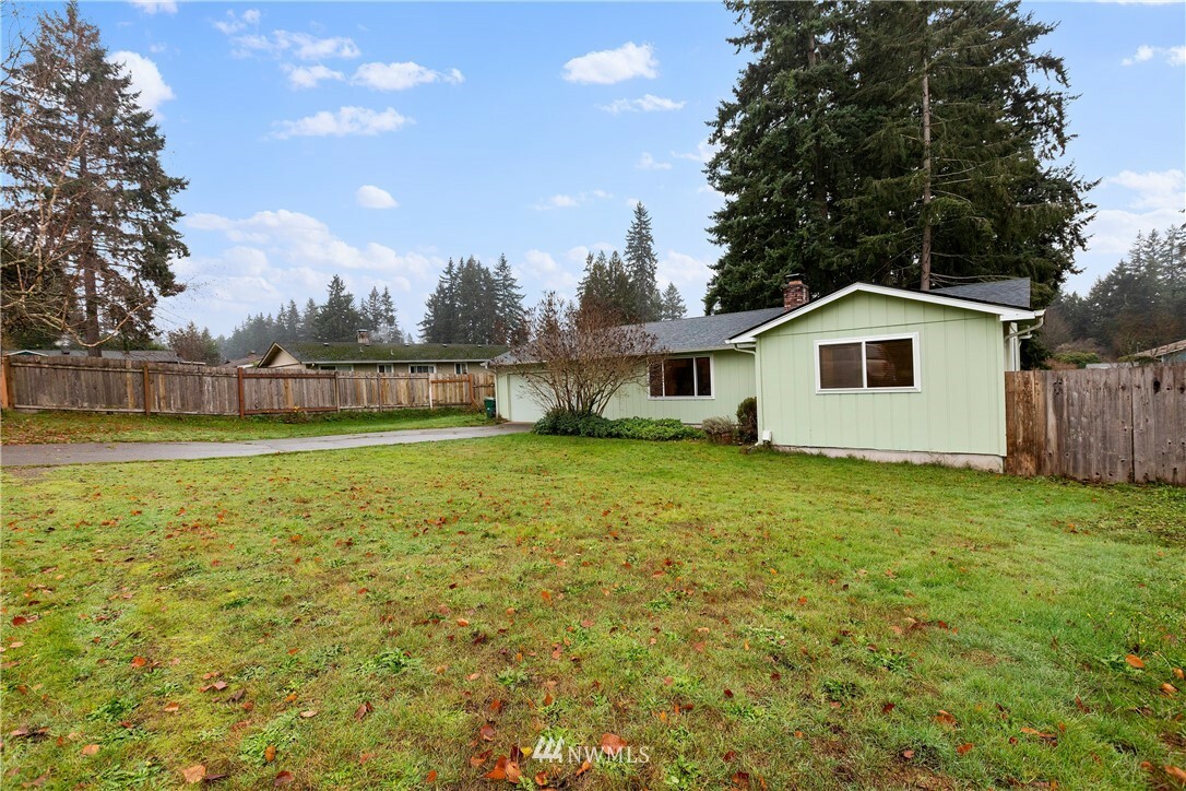 Property Photo:  3512 Balsam Boulevard SE  WA 98366 