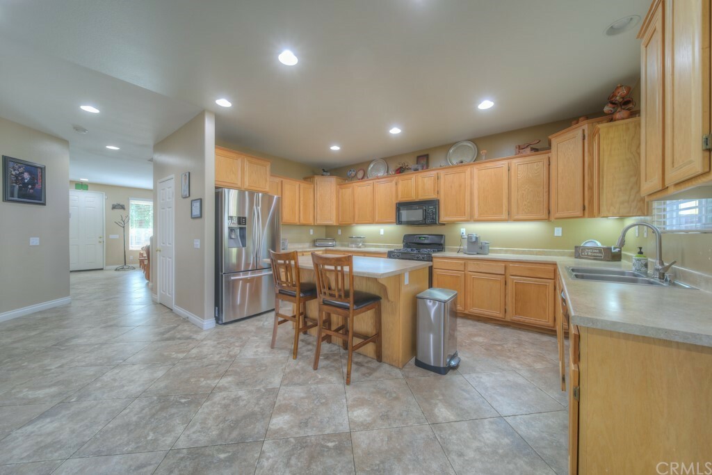 Property Photo:  29102 Willows Landing Drive  CA 92585 