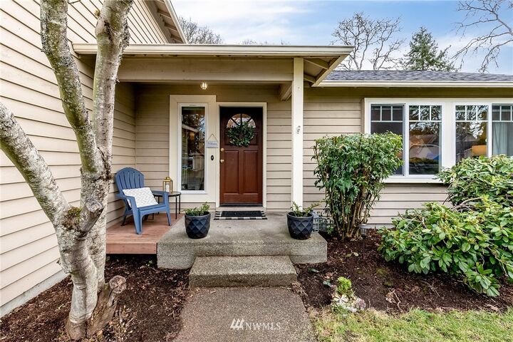 Property Photo: 5417 95th Avenue Court W WA 98467