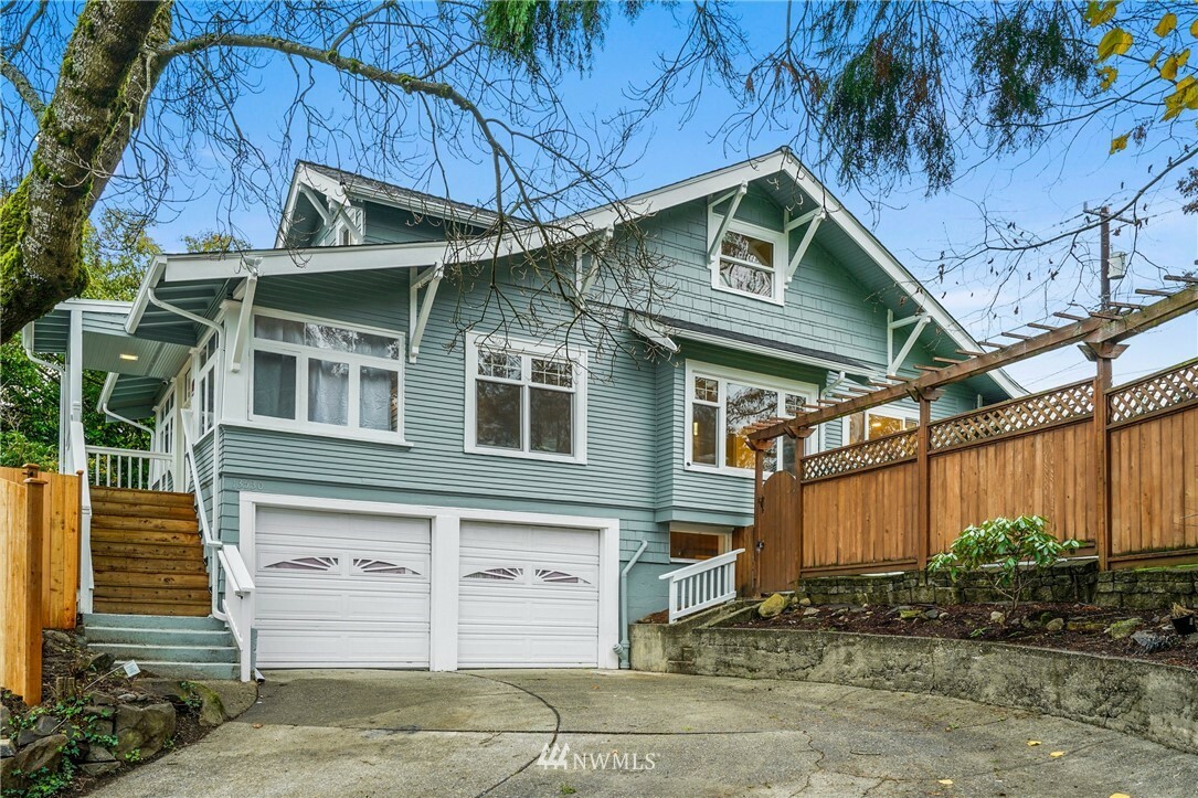 Property Photo: 13530 Erickson Place NE WA 98125