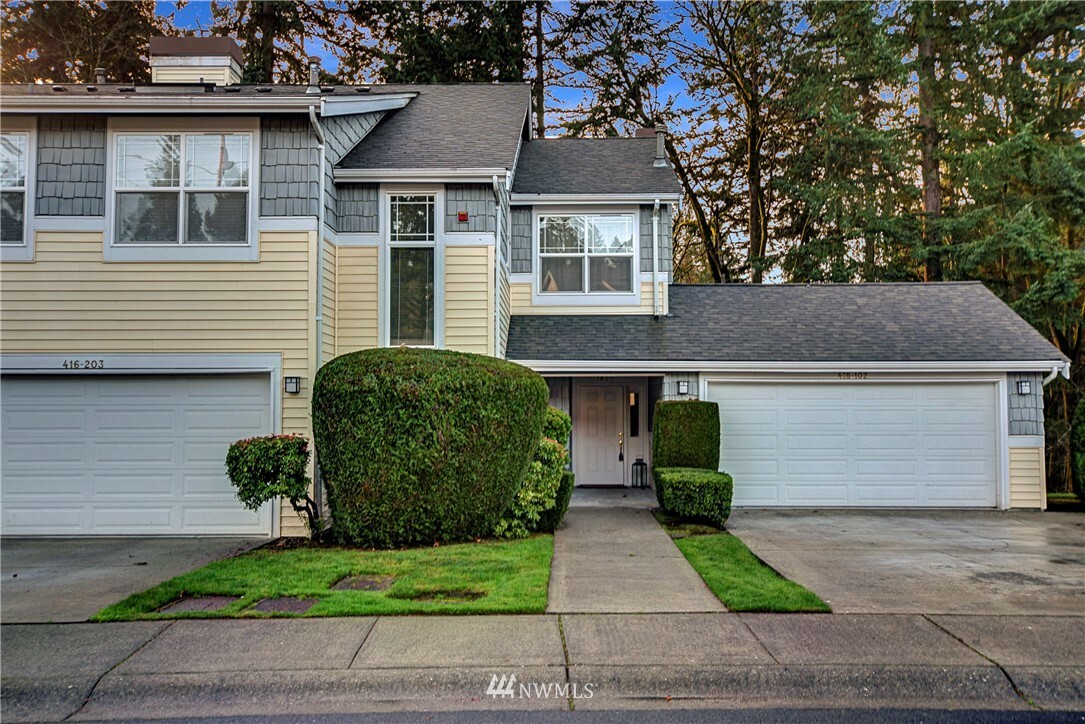 Property Photo:  416 228th Street SW 102  WA 98021 