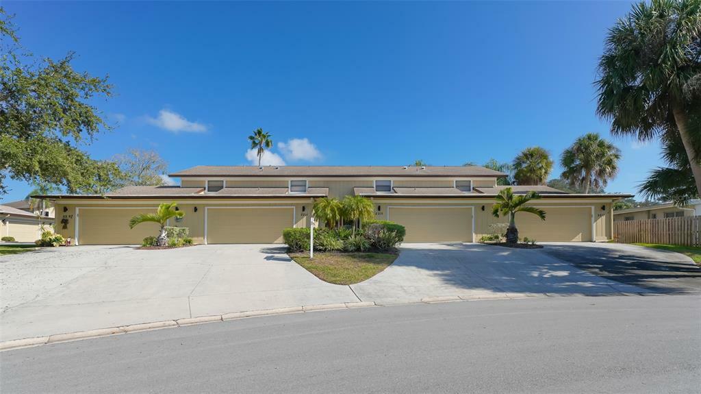 Property Photo:  2215 Michele Drive A-3  FL 34231 