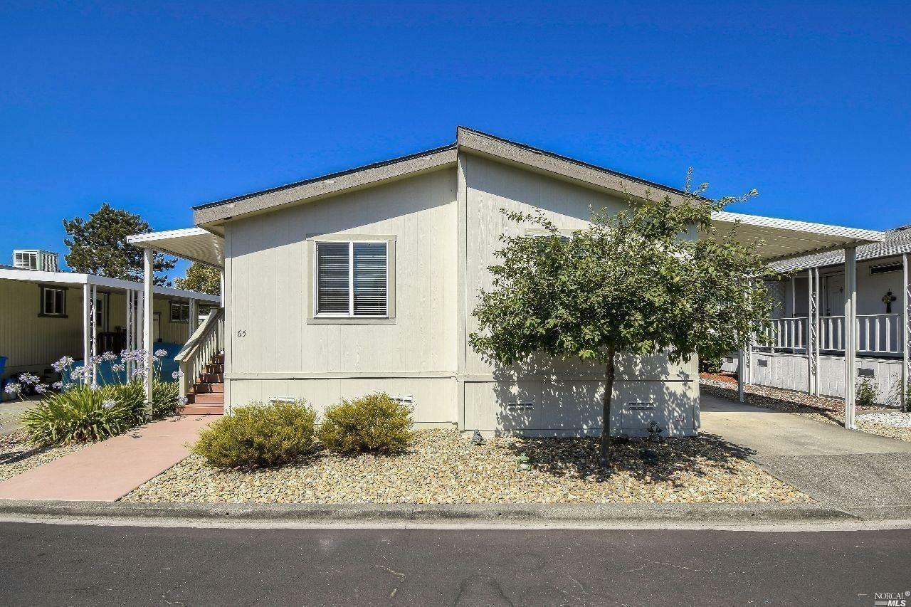 Property Photo: 65 Somerset Drive CA 95401