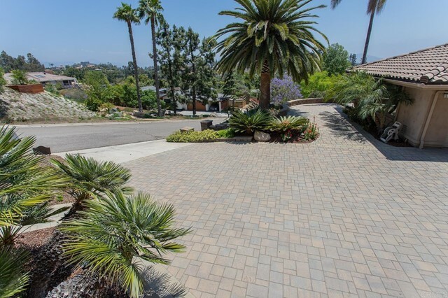 Property Photo:  4720 Gabriel Way  CA 91941 