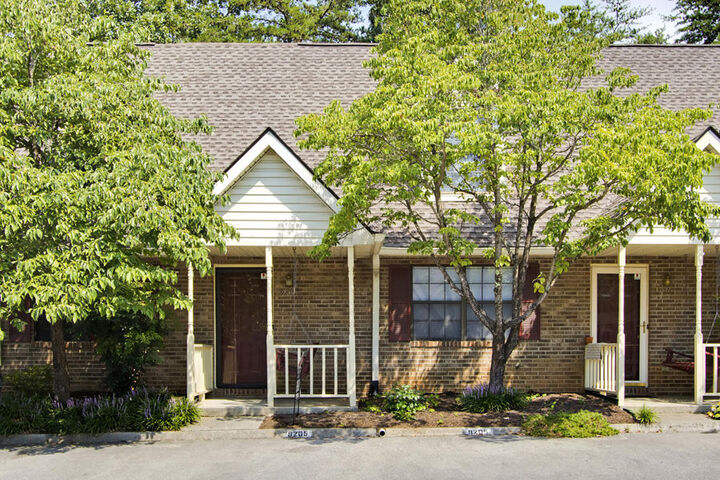 9205 Shady Bend Lane  Knoxville TN 37922 photo