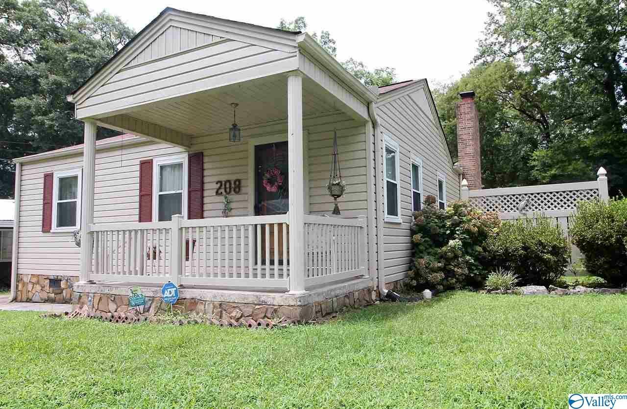 Property Photo:  208 Walker Drive  AL 35954 