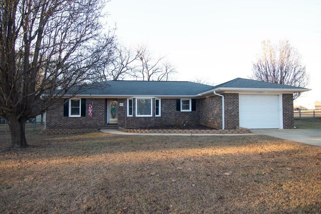 Property Photo: Fountain Ct SC 29040