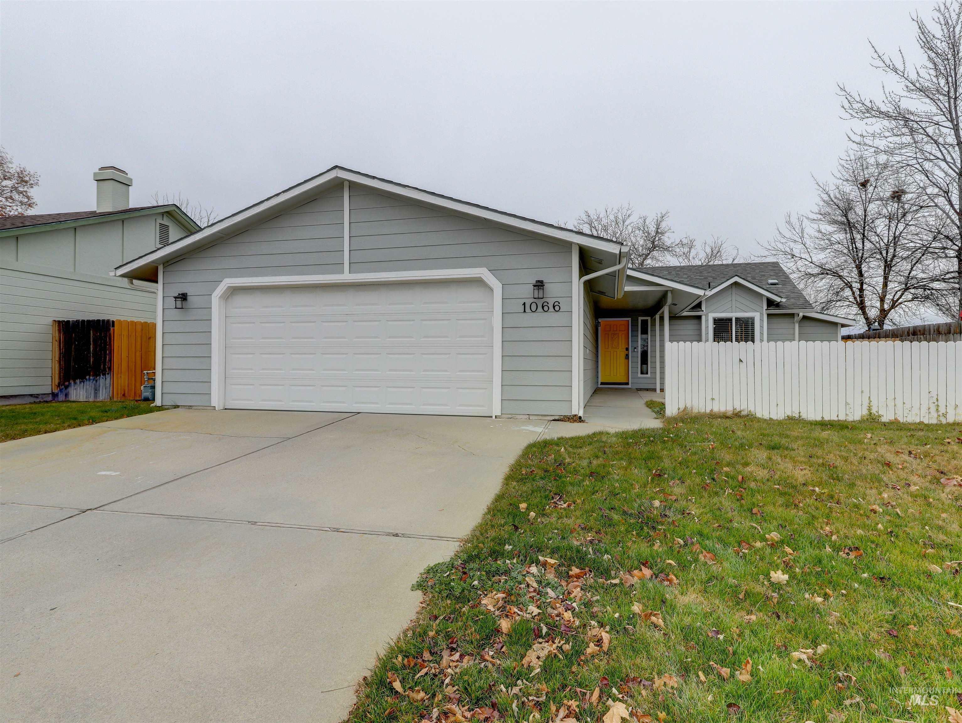 Property Photo:  1066 E Clarene St.  ID 83646 