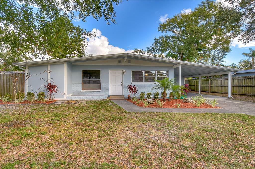 Property Photo:  4331 Wallace Circle  FL 33611 