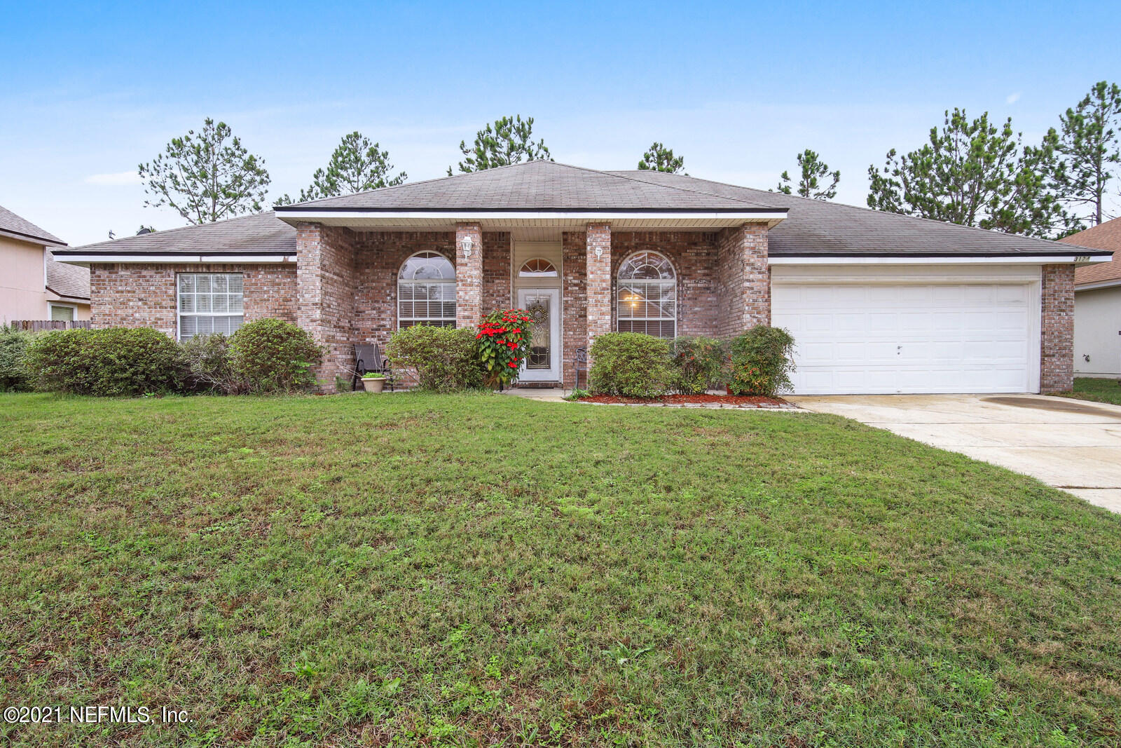 Property Photo: 3124 Groveland Drive FL 32065