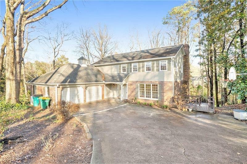 Property Photo: 7105 Hunters Branch Drive GA 30328
