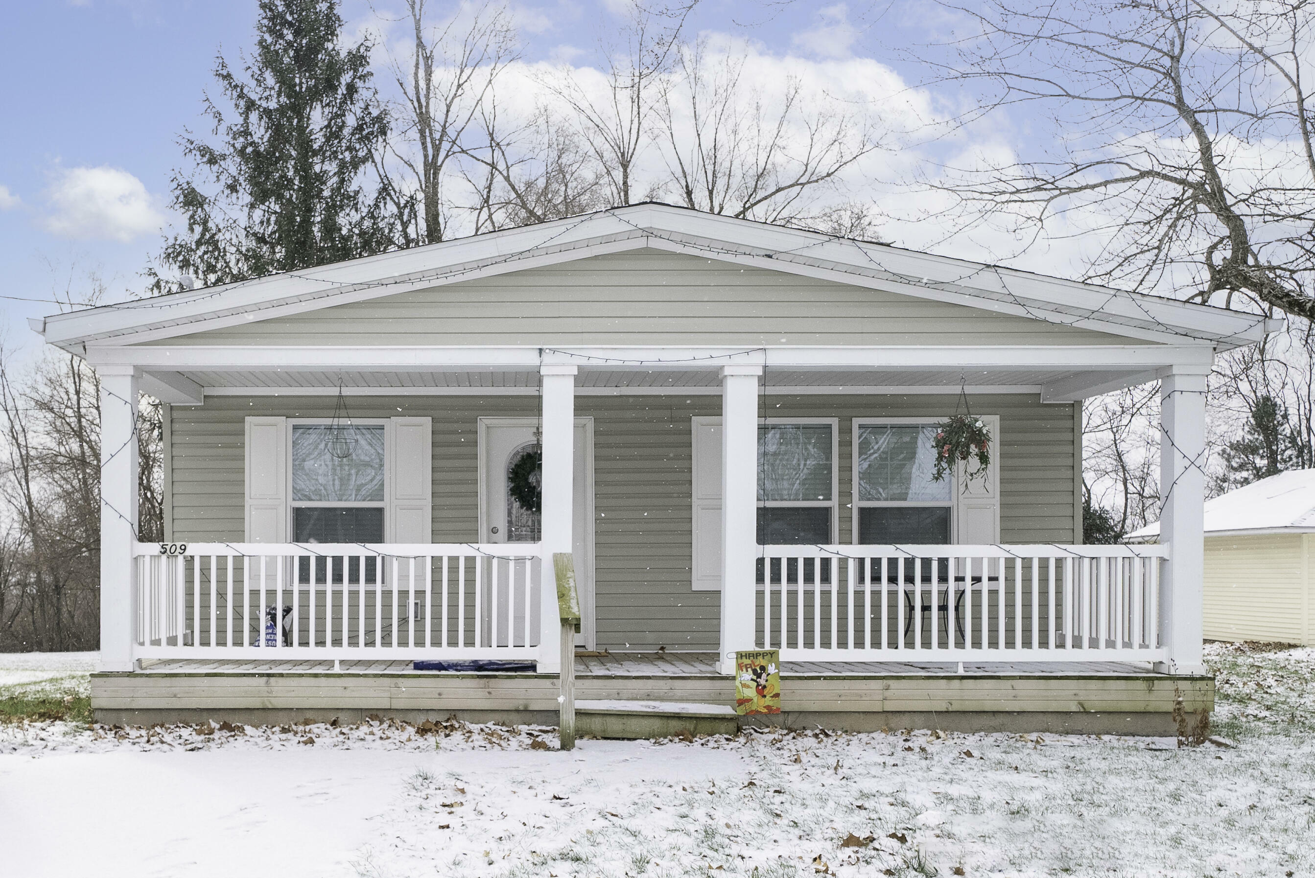 Property Photo:  509 Third Street  MI 49333 